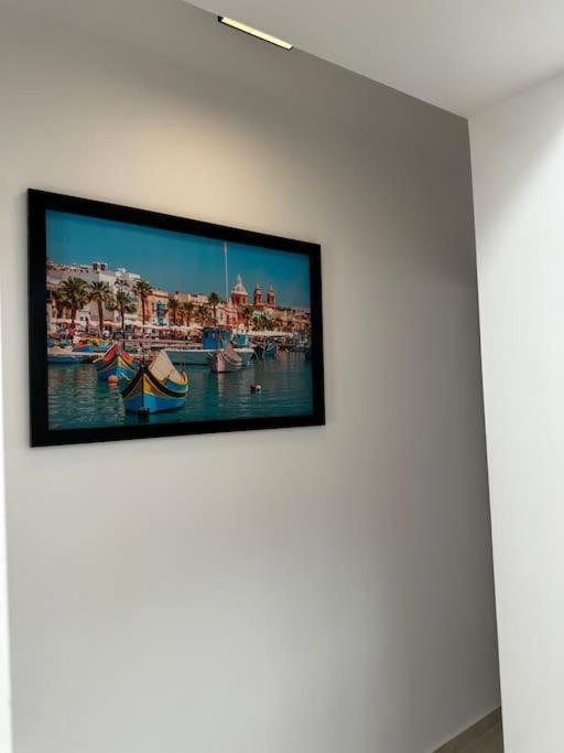 Ferienwohnung Duplex Penthouse In Gzira Sleeps 6 Exterior foto